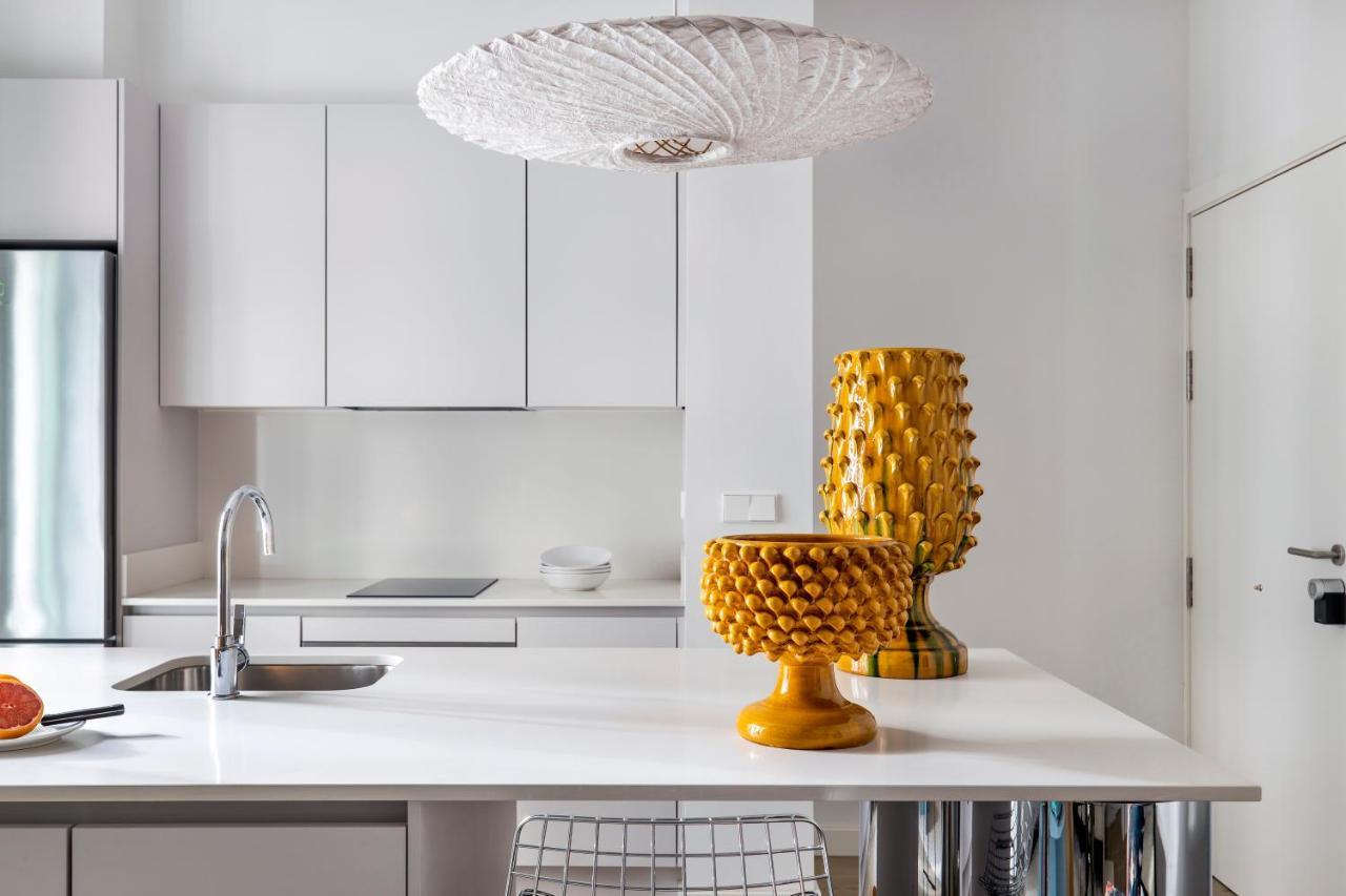 Calatrava - Darya Living Apartment มาดริด ภายนอก รูปภาพ
