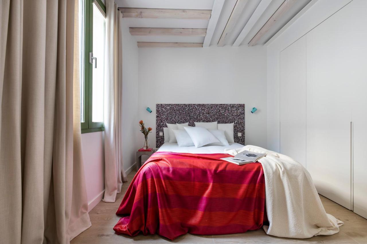 Calatrava - Darya Living Apartment มาดริด ภายนอก รูปภาพ