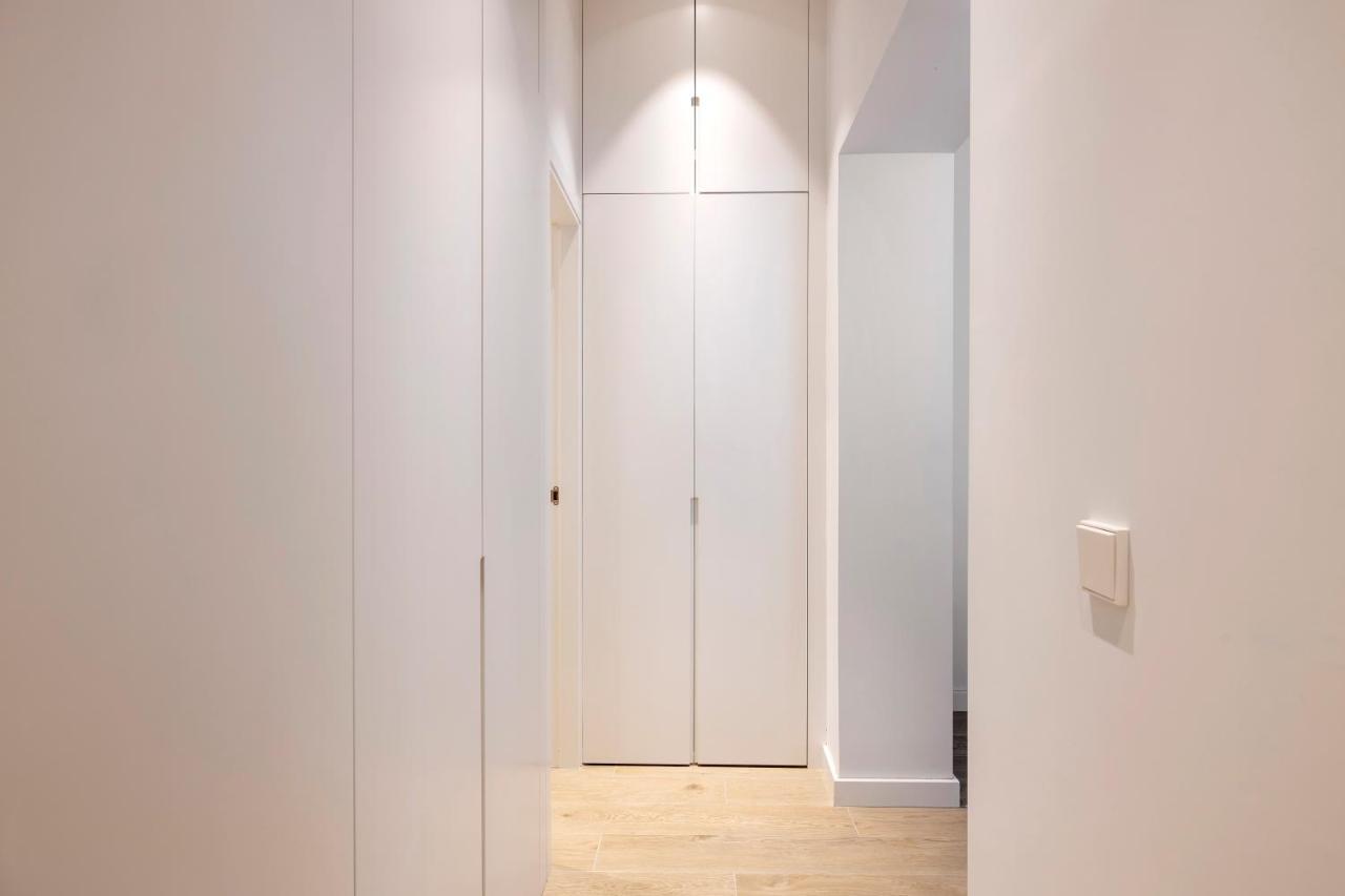 Calatrava - Darya Living Apartment มาดริด ภายนอก รูปภาพ